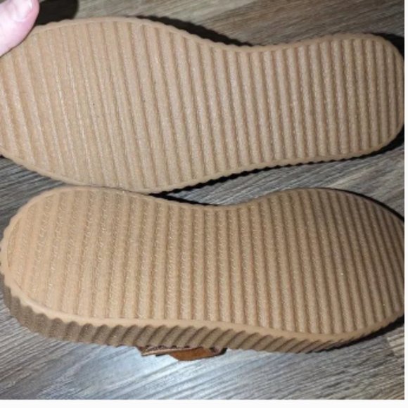 Nine West Buckle Up Fabric Shoes Size 8.5 PRICE FIRM - Picture 8 of 12